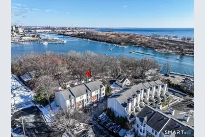 82 Bywatyr Lane #82, Bridgeport, CT 06605 - Photo 9