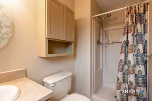 65 Oak Ridge Dr, Windsor Locks, CT 06096 - Photo 25