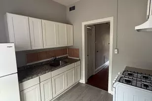 32 Clinton Ave, New Haven, CT 06513 - Photo 9