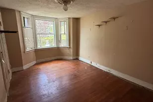 32 Clinton Ave, New Haven, CT 06513 - Photo 19