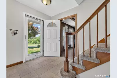 9 Round Hill Road, Middletown, CT 06457 - Photo 3