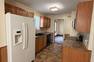 70 Wooster Ave, Waterbury, CT 06708 - Photo 3