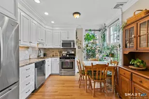 7 Wooster Pl, New Haven, CT 06511 - Photo 9