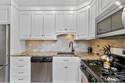 7 Wooster Place #2, New Haven, CT 06511 - Photo 11