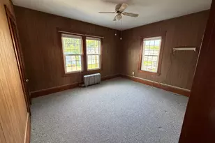 9 Floral Ave, Thompson, CT 06255 - Photo 9
