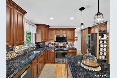 31 Martleshamheath Lane, Madison, CT 06443 - Photo 5