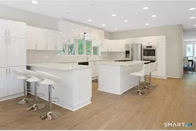 2 Stormy Circle Drive, Greenwich, CT 06830 - Photo 7