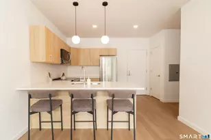 19 Elm St, New Haven, CT 06513 - Photo 3