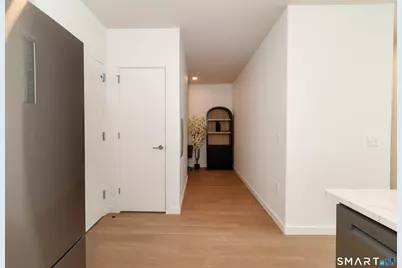 19 Elm Street #404, New Haven, CT 06513 - Photo 17