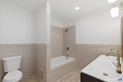 72-74 Lawrence Street, Hartford, CT 06106 - Photo 25