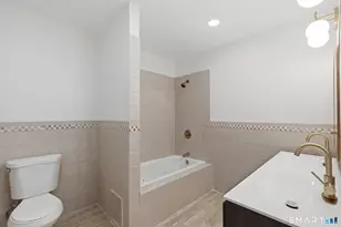 72-74 Lawrence St, Hartford, CT 06106 - Photo 25