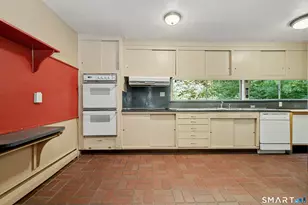 65 Whipple Rd, Wilton, CT 06897 - Photo 9