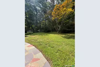 8 Midwood Road, Norwalk, CT 06851 - Photo 5