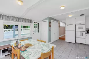 52 E Main St, Branford, CT 06405 - Photo 15