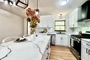92 Quentin St, Waterbury, CT 06706 - Photo 5