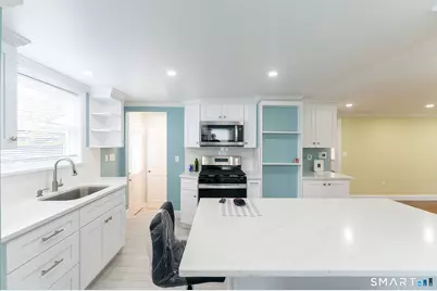 121 Victory Street, Stratford, CT 06615 - Photo 5