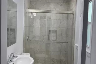 231 N Main St, Naugatuck, CT 06770 - Photo 5