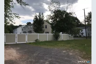 4-6 New Hampshire Dr Drive, New Britain, CT 06052 - Photo 7