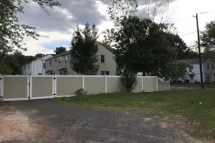 4-6 New Hampshire Dr Dr, New Britain, CT 06052 - Photo 7
