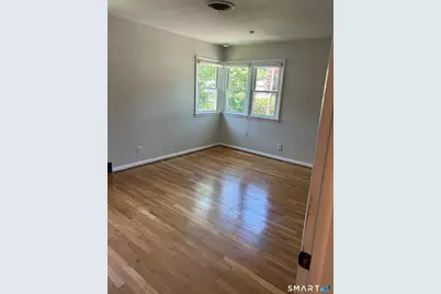 99 Lyman Road, West Hartford, CT 06117 - Photo 23