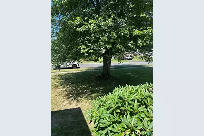 99 Lyman Road, West Hartford, CT 06117 - Photo 39
