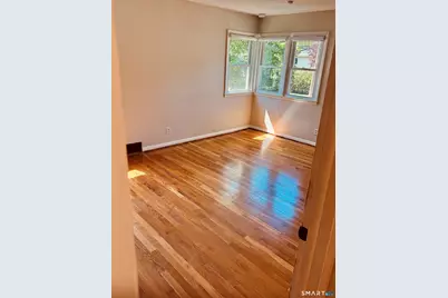 99 Lyman Road, West Hartford, CT 06117 - Photo 27