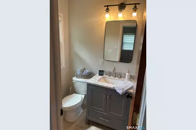 99 Lyman Road, West Hartford, CT 06117 - Photo 25