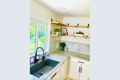 99 Lyman Road, West Hartford, CT 06117 - Photo 17