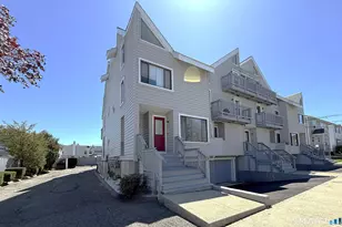 105 Tremont Ave, Bridgeport, CT 06606 - Photo 1