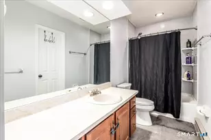 136 Pembroke Rd, Danbury, CT 06811 - Photo 19