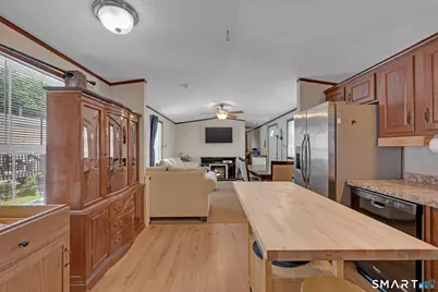 65 R and R Park, Killingly, CT 06241 - Photo 11