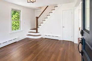 128 Greenwood Ave, Waterbury, CT 06704 - Photo 3