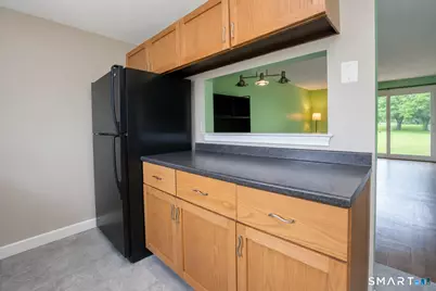 16 Seymour Road #4E, East Granby, CT 06026 - Photo 5