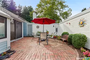 120 Harvest Cmns, Westport, CT 06880 - Photo 21