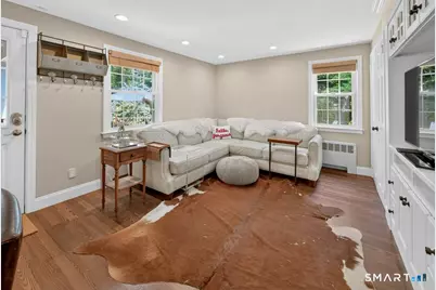50 Woodridge Circle, West Hartford, CT 06107 - Photo 7