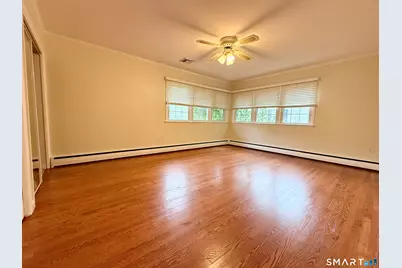 21 Byron Place, New Haven, CT 06515 - Photo 13