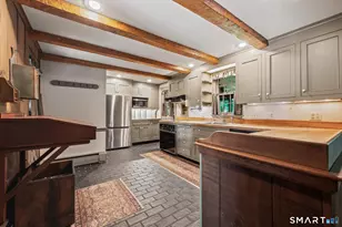 51 Evergreen Ln, Glastonbury, CT 06033 - Photo 5