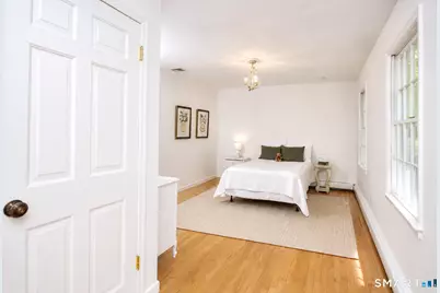 142 Horseshoe Lane, Fairfield, CT 06824 - Photo 17