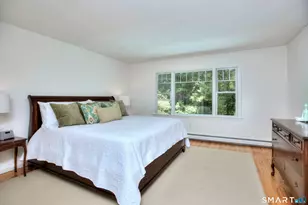 142 Horseshoe Ln, Fairfield, CT 06824 - Photo 15
