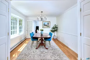 142 Horseshoe Ln, Fairfield, CT 06824 - Photo 3