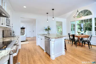 142 Horseshoe Lane, Fairfield, CT 06824 - Photo 5