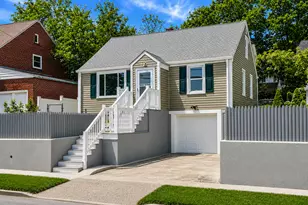 59 Carnegie Ave, Bridgeport, CT 06610 - Photo 11