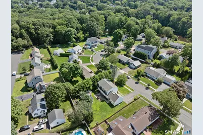 133 Alma Drive, Fairfield, CT 06824 - Photo 3