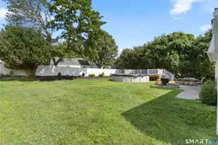 133 Alma Dr, Fairfield, CT 06824 - Photo 33