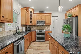 156 Soundview Ave, Shelton, CT 06484 - Photo 19
