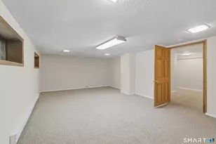 4 Beach Rd, Danbury, CT 06811 - Photo 25