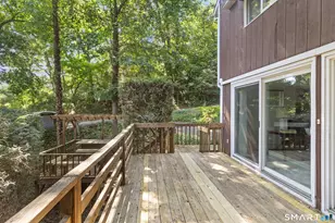 4 Beach Rd, Danbury, CT 06811 - Photo 31