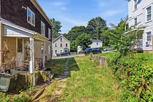 205 Crystal Ave, New London, CT 06320 - Photo 7