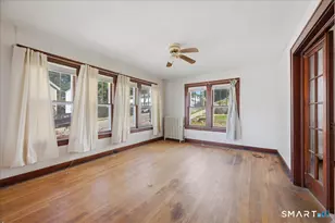 205 Crystal Ave, New London, CT 06320 - Photo 13