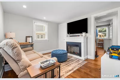 28 Macarthur Road, North Haven, CT 06473 - Photo 9